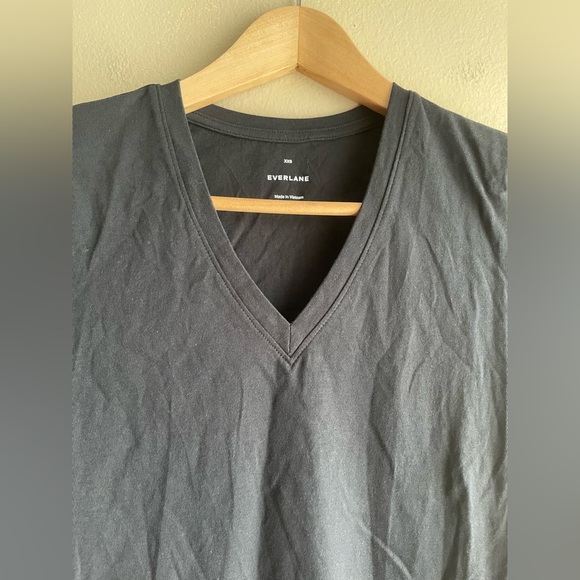 New Everlane Women Black V Neck Tee Shirt Size XXS - Picture 2 of 6